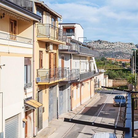 Le Tre Pigne Villa Floridia Luaran gambar